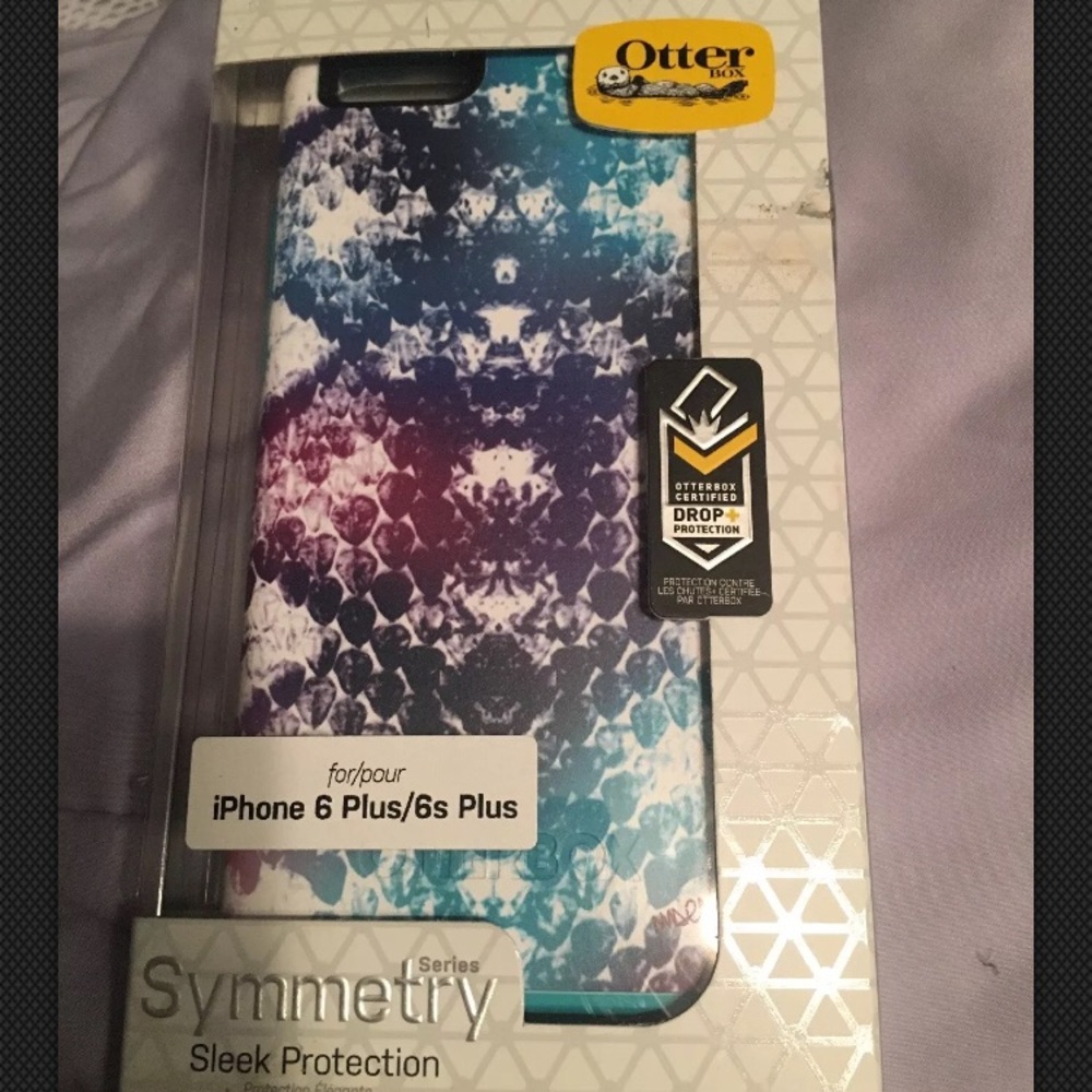 iPhone otterbox case